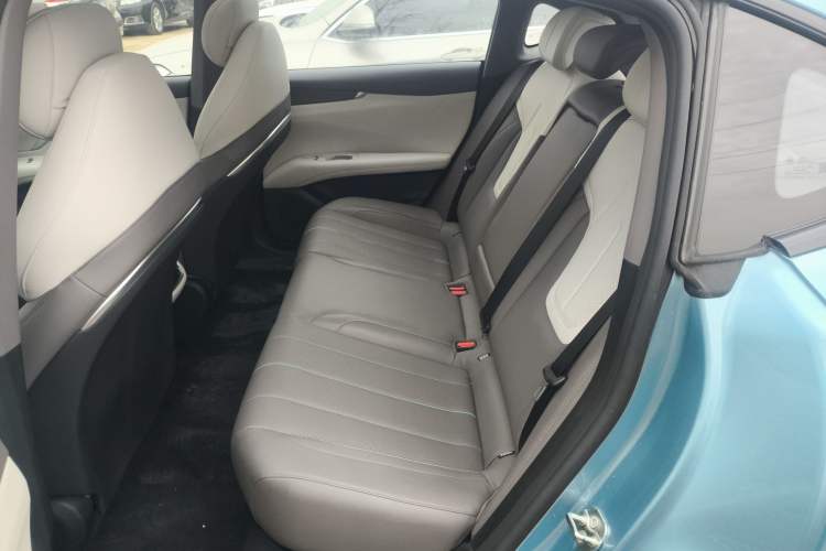 Used  L07 2024 230Max Qiankun Intelligent Driving ADS SE Range-Extended Version
