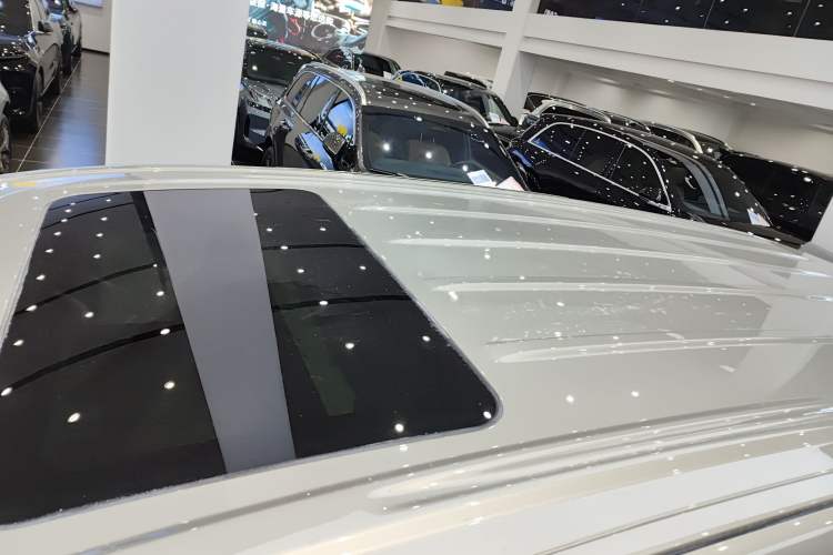 Used Buick GL8 2023 ES Lu Zun Comfort Model
