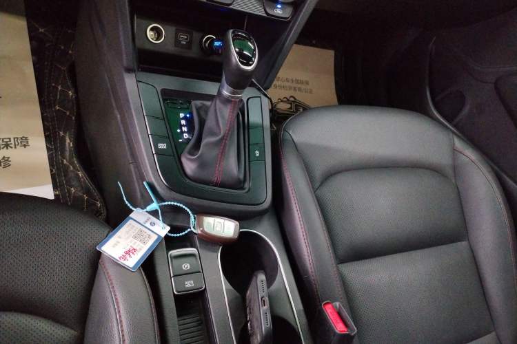 Used Hyundai Elantra 2019 1.4T Dual-Clutch Xuan Dong · Dynamic Model
