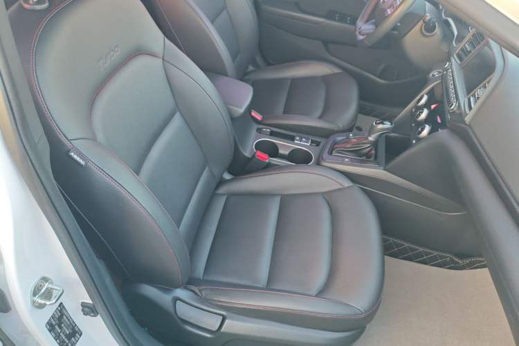 Used Hyundai Elantra 2020 1.4T Dual-Clutch Xuan Dong · Dynamic Version
