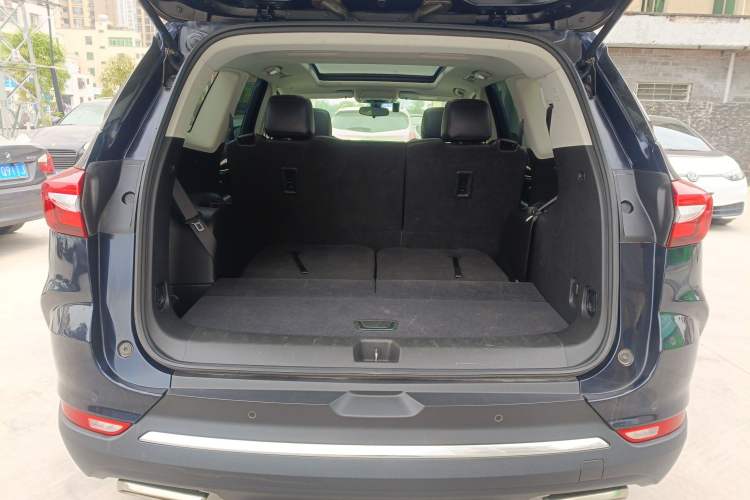 Used Buick Enclave 2020 28T Two-Wheel Drive Luxury Version
