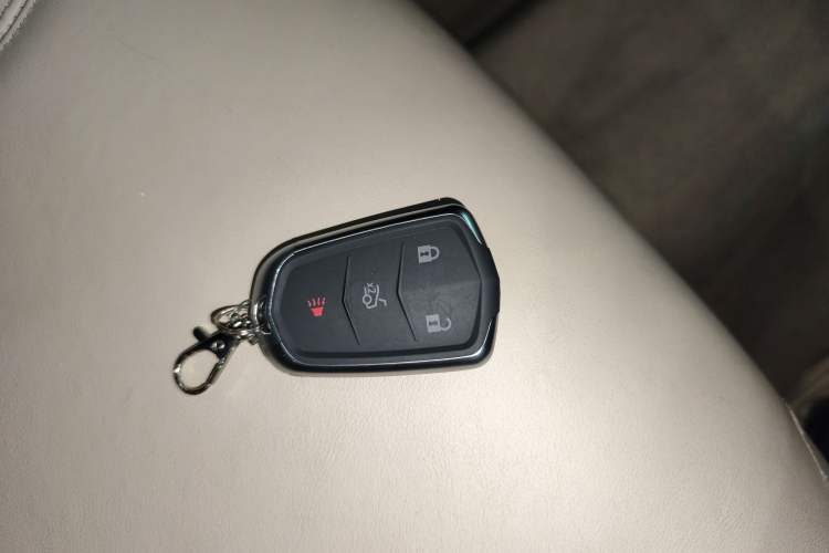 Used Cadillac XTS 2015 28T Comfort Model
