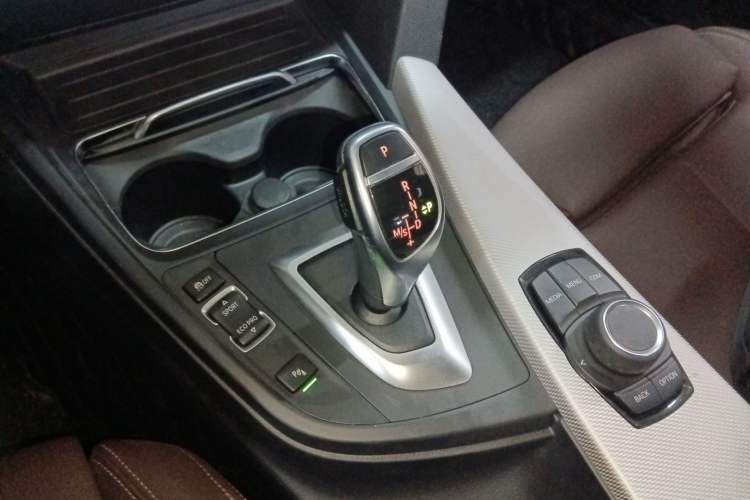 Used BMW 3 Series 2019 320i M Sport Package
