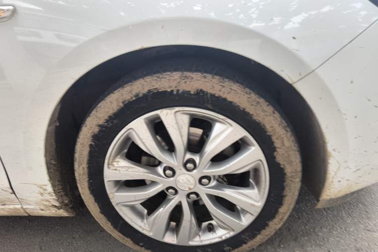 Used Buick GT 2019 15T Dual-Clutch Connected Elite Model China VI
