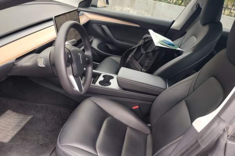 Used Tesla Model 3 2022 Rear-Wheel-Drive Version