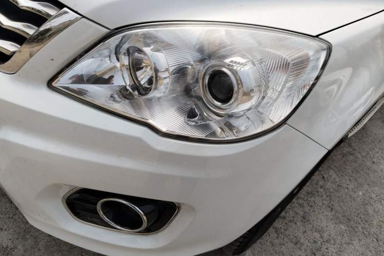 Used Haval H6 2016 Upgraded Model 1.5T Automatic Two-Wheel Drive Elite Version
