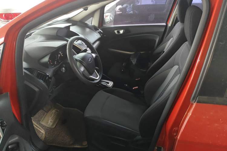 Used Ford EcoSport 2013 1.5L Automatic Fashion Model
