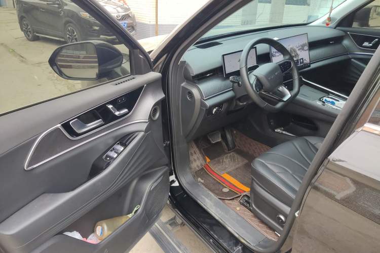 Used Chery Fengyun T9 2024 120 Long-Range Flagship Version 7 Seats Ternary Lithium