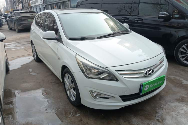 Used Hyundai Verna Ray 2014 1.4L Automatic GLX