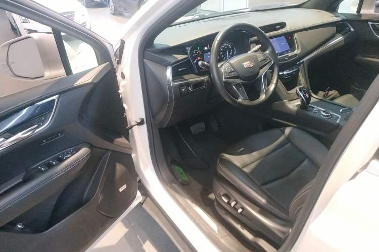 Used Cadillac XT5 2020 Revised Version 28T Luxury Edition
