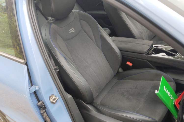 Used Volkswagen Tiguan L 2024 PRO 380TSI Four-Wheel Drive R-Line Prestige Edition
