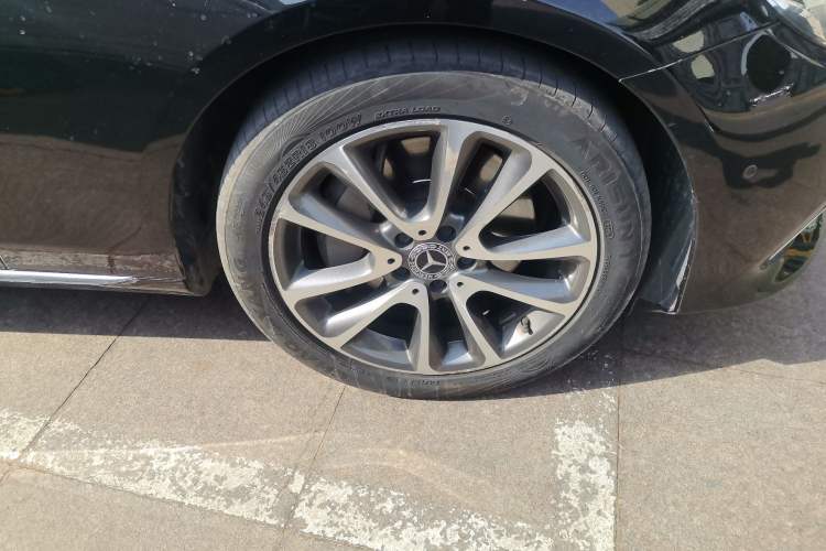 Used Mercedes-Benz E-Class 2017 E 300 L Luxury Model