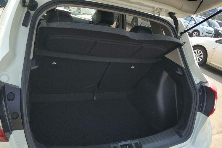 Used Nissan Tiida 2019 1.6L CVT Smart Drive Version China VI Standard
