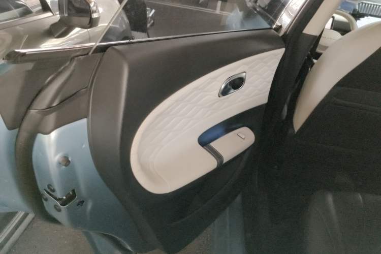 Used Dongfeng NAMMI 01 2024 330 Plus
