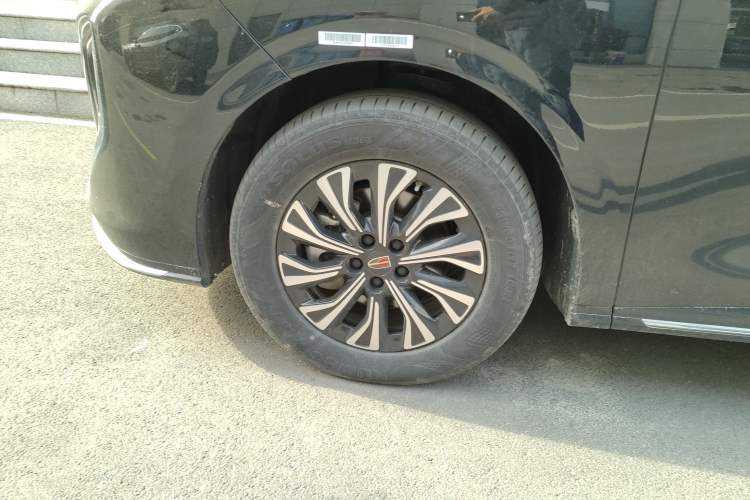 Used Hongqi HQ9 PHEV 2024 2.0T Four-Wheel Drive Business Edition
