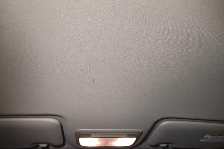 Used Honda Vezel 2015 1.8L CVT 2WD Elite Model
