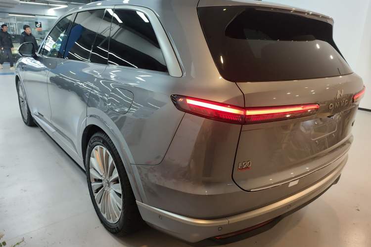 Used ONVO Luxeed L90 