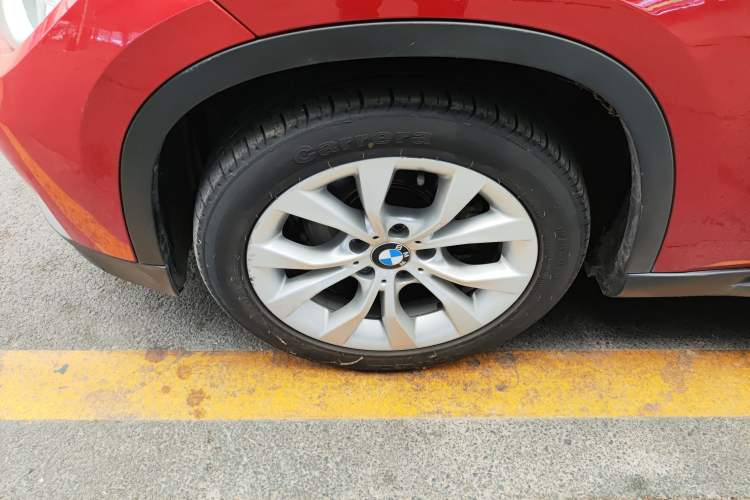 Used BMW X1 2013 sDrive18i Leading Model
