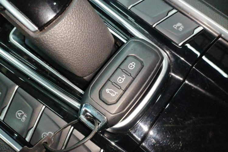 Used JMC Yusheng S350 2020 2.0T Automatic All-Wheel Drive Gasoline Comfort Edition