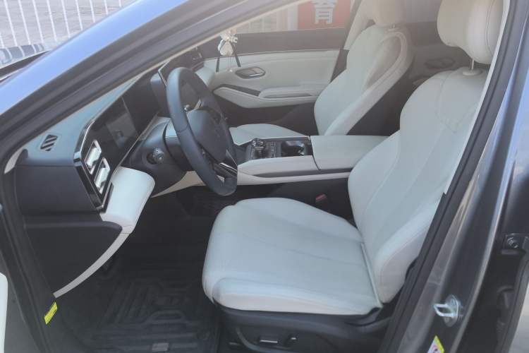 Used BYD Qin L 2024 DM-i 80KM Beyond Model
