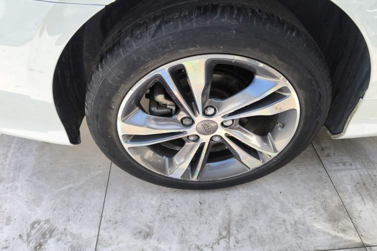 Used Geely Auto Binray 2018 14T CVT Binyi Edition
