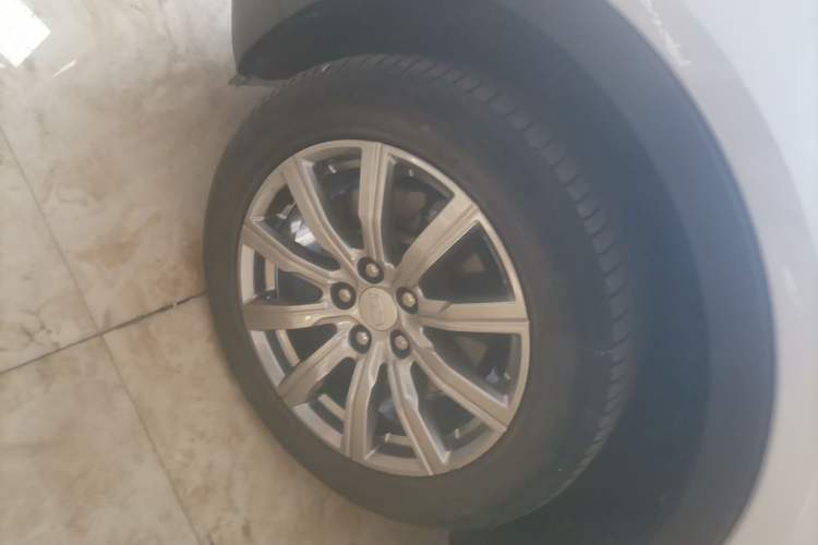 Used Cadillac XT4 2018 28T Two-Wheel Drive Leading Sport Model
