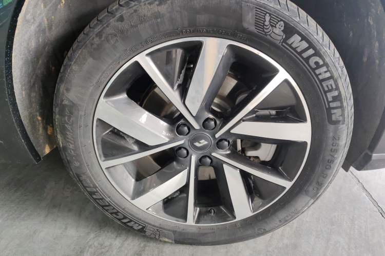 Used Li Auto L8 2023 Pro Model
