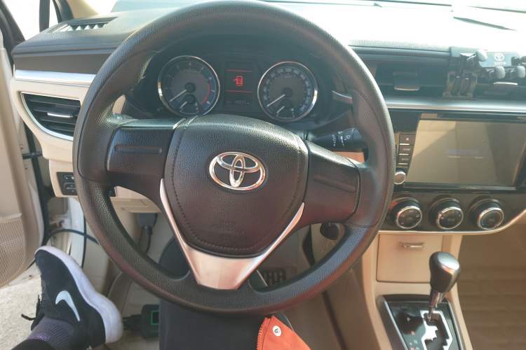 Used Toyota Corolla 2014 1.6L CVT GL-i
