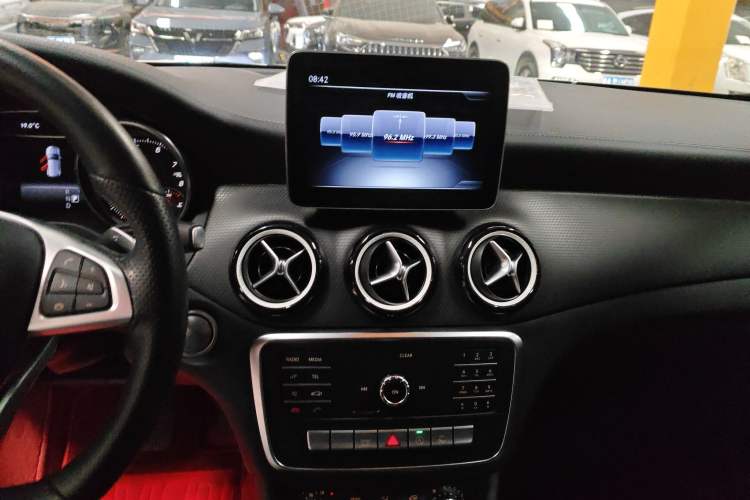 Used Mercedes-Benz GLA 2019 GLA 200 Fashion Model
