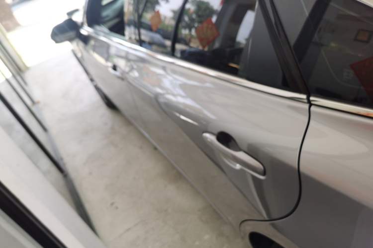 Used Toyota Avalon 2019 2.5L Ambition Version China VI Standard
