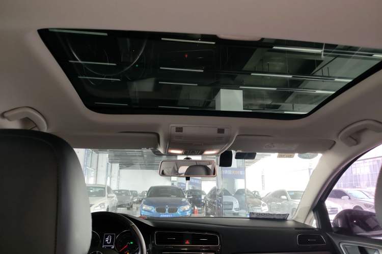 Used Volkswagen Golf 2018 1.6L Automatic Comfort Model