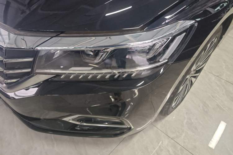 Used Volkswagen Passat 2019 330TSI Luxury Edition China VI Standard
