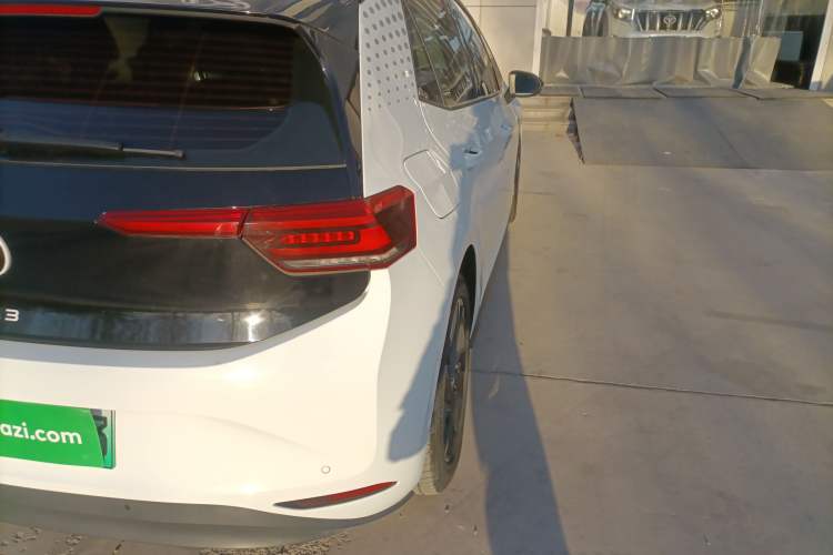 Used Volkswagen ID.3 2023 Pure Smart Edition