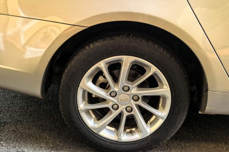 Used Geely Auto Emgrand 2021 UP 1.5L CVT Luxury Model
