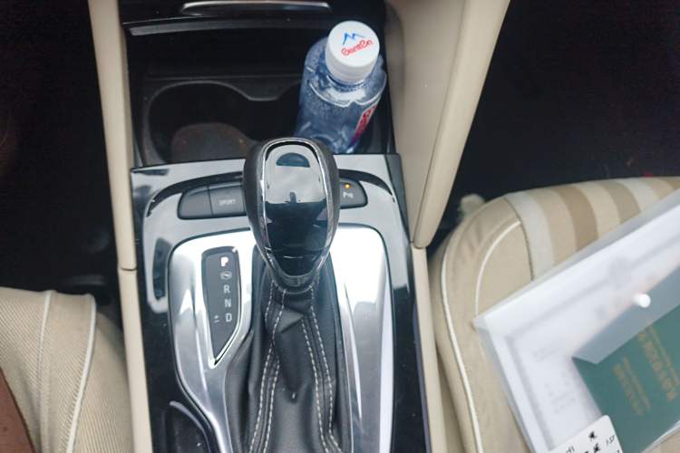 Used Buick Regal 2017 20T Leading Edition
