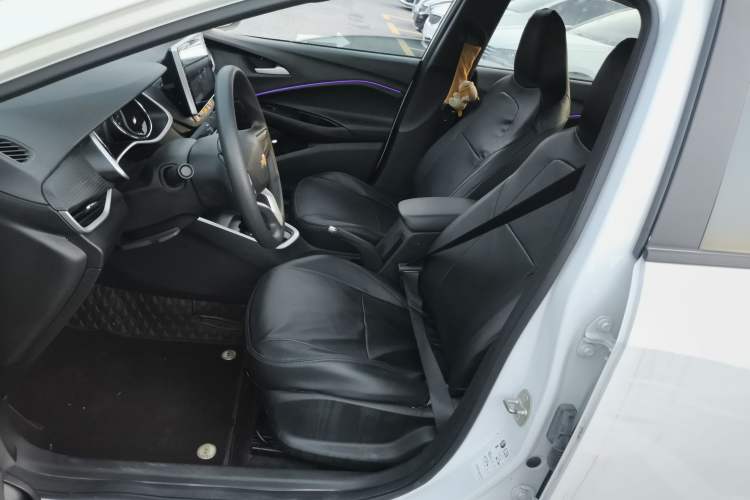 Used Chevrolet Cavalier 2020 325T Automatic Enjoyment Edition
