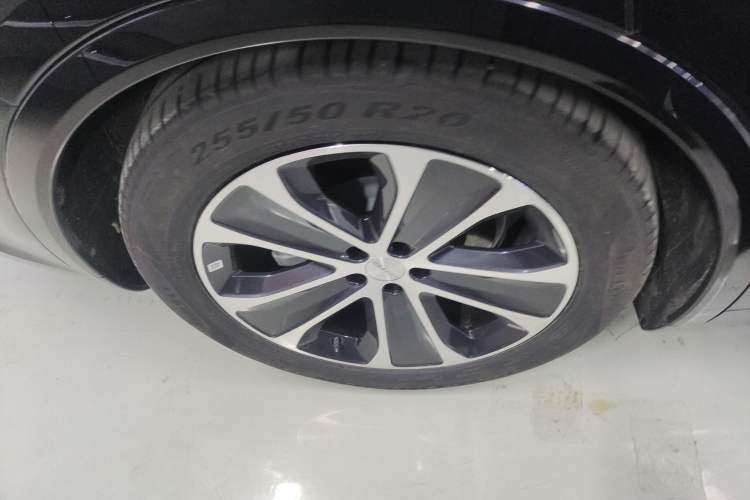 Used Hima Luxeed R7 2024 Pure Electric 667km Pro