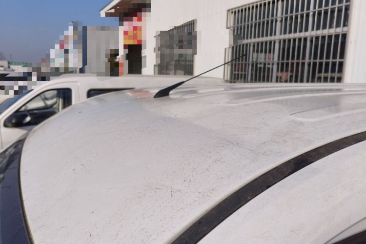 Used Wuling Yangguang 2024 300KM Comfort Version Passenger Van 75kW
