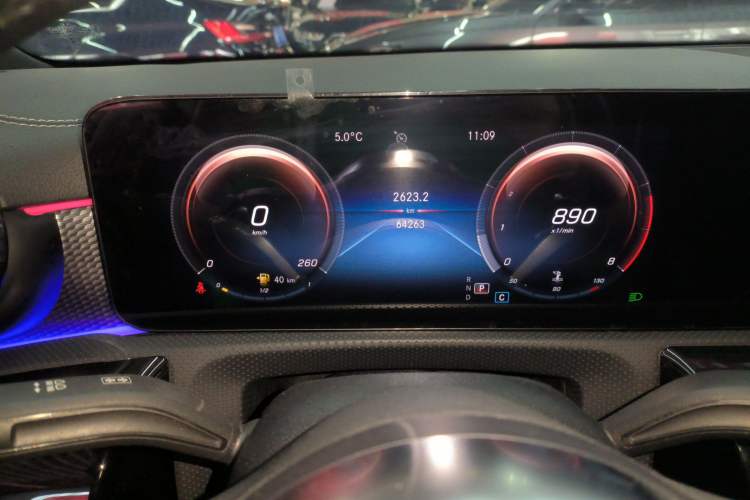 Used Mercedes-Benz A-Class 2021 A 200 L Sport Sedan Fashion Model
