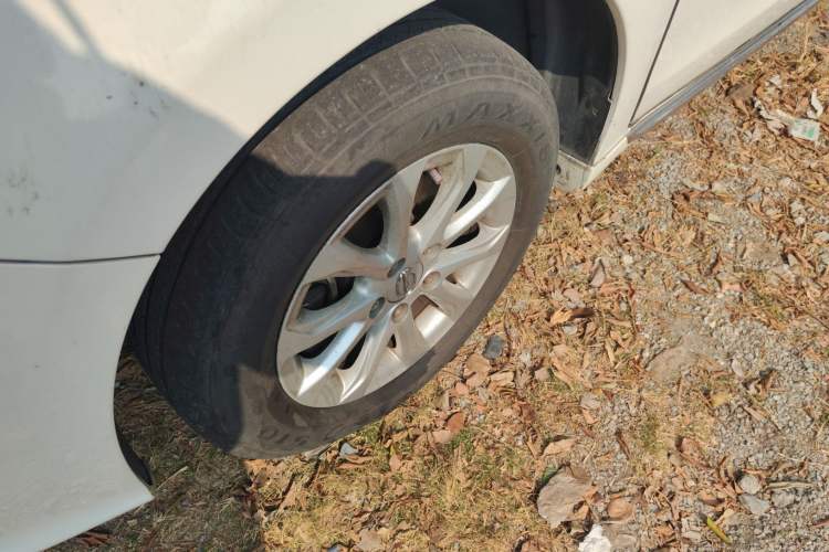 Used GAC Trumpchi GA3S Vision 2014 1.6L Manual Elite Edition
