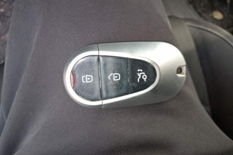 Used NETA V 2021 Standard Range Entertainment Version – Upgraded Model
