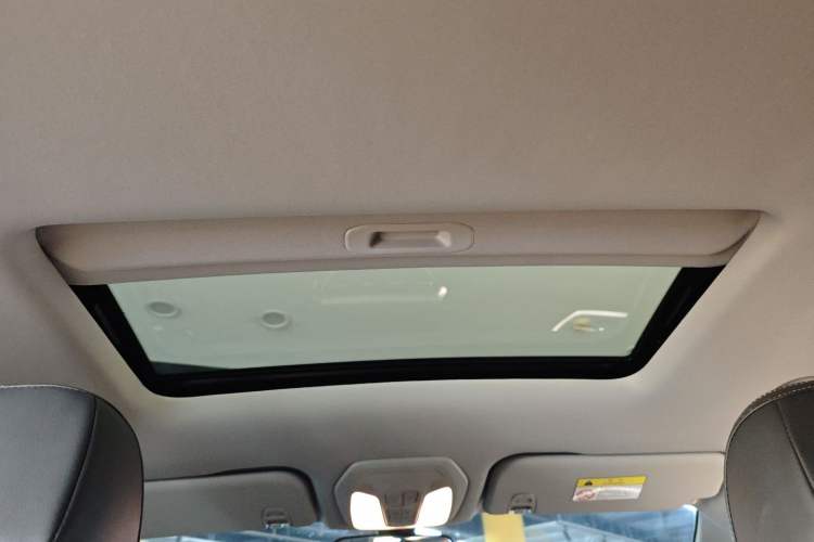 Used SAIC MAXUS G50 2023 PLUS 1.5T Happiness-Recommended Automatic Start Edition
