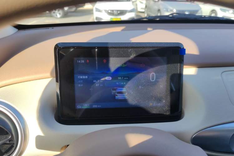 Used Wuling Hongguang MINIEV 2025 Four-Door Version Advanced Edition
