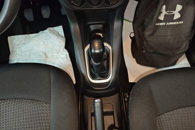 Used Peugeot 301 2014 1.6L Manual Comfort Edition