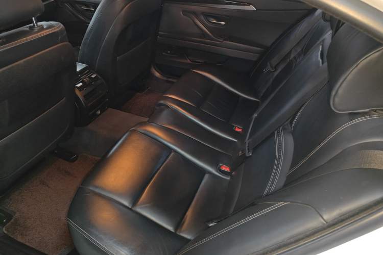 Used BMW 5 Series 2014 525Li Luxury Design Package
