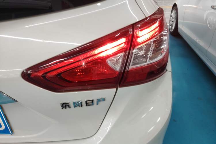 Used Nissan Tiida 2021 1.6L CVT Cool Edition