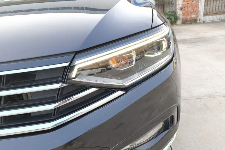 Used Volkswagen Magotan 2020 330TSI DSG Luxury Edition
