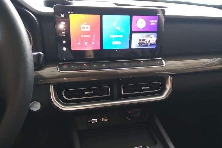 Used Great Wall Poer 2024 2.4T Commercial Version Automatic Diesel Two-Wheel Drive Elite Edition
