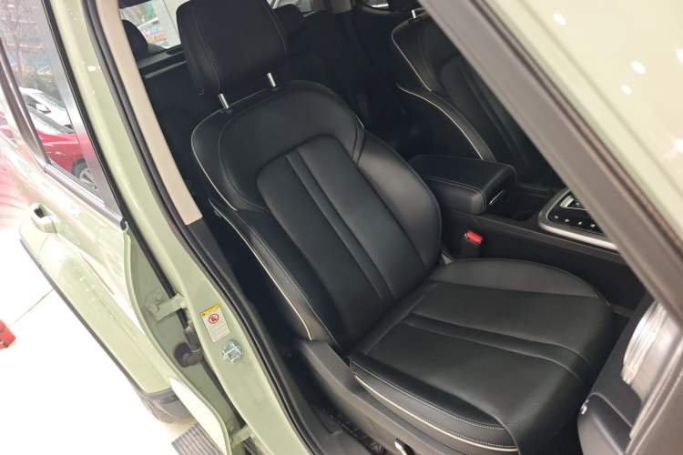 Used Tank 300 2023 City Edition 2.0T—Stylish as Ever