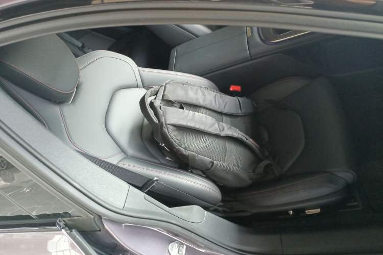 Used  SU7 2024 Rear-Drive Long-Range Intelligent Driving Version
